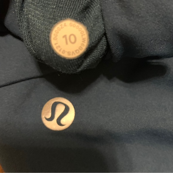 NWOT- Lululemon Align Leggings- Size 10 - Picture 7 of 8